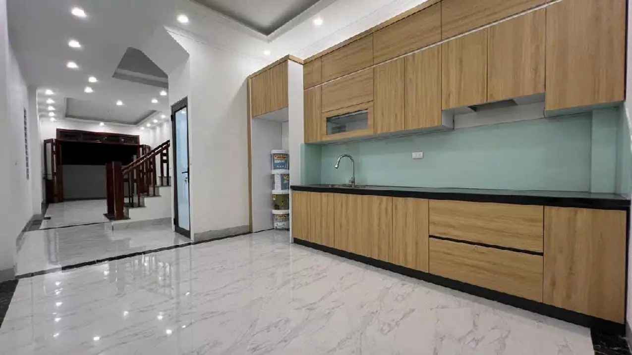 NHÀ MỚI KÍNH KOONG - GẦN CẦU VĨNH TUY, AEON LONG BIÊN - 5 PHÒNG NGỦ - NHỈNH 8tỷ-anh-3
