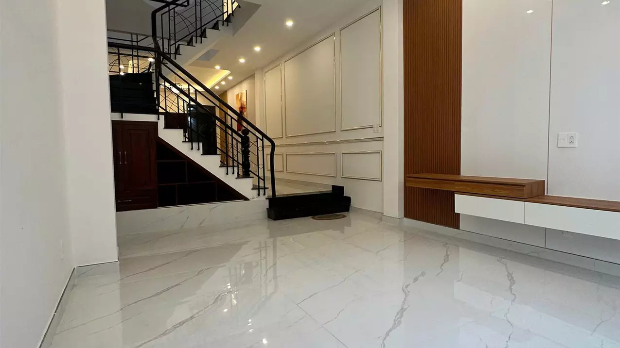 NHÀ MỚI MẶT TIỀN ĐƯỜNG PHAN HUY THỰC – KHU KINH DOANH SẦM UẤT-anh-3