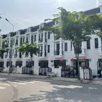 ♨ ♨ Còn duy nhất 10 căn nhà phố xây dựng sẵn, sổ hồng trao tay. Chiếc khấu lên tới 5%, nhận nhà ngay Mặt tiền đường Tân Phước Khánh 32, phường Tân Phước Khánh, Thành Phố Tân Uyên, tỉnh Bình Dương. Liền kề khu công nghiệp nên dễ dàng cho các chuyên-anh-9