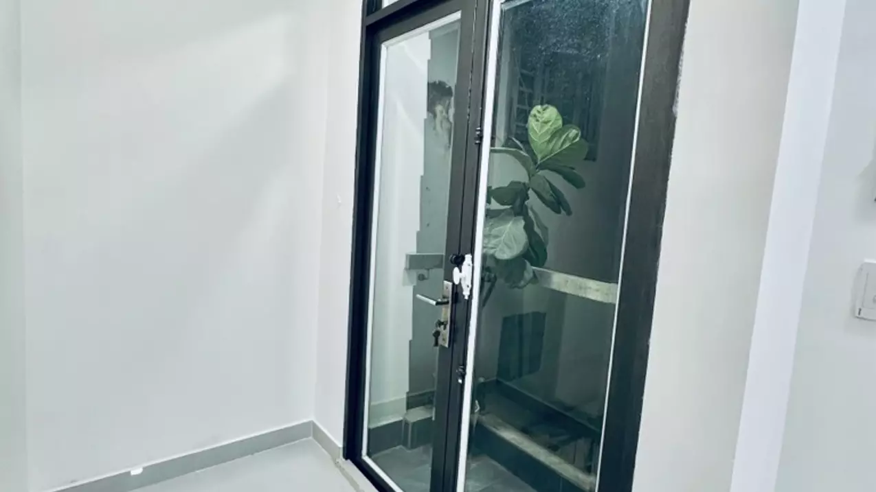 NHÀ MỚI TRUNG TÂM QUẬN 10 - CÁCH HẺM XE HƠI 1 CĂN NHÀ. HẺM 463 CỰC HOT ĐƯỜNG CMT8 P13-anh-5