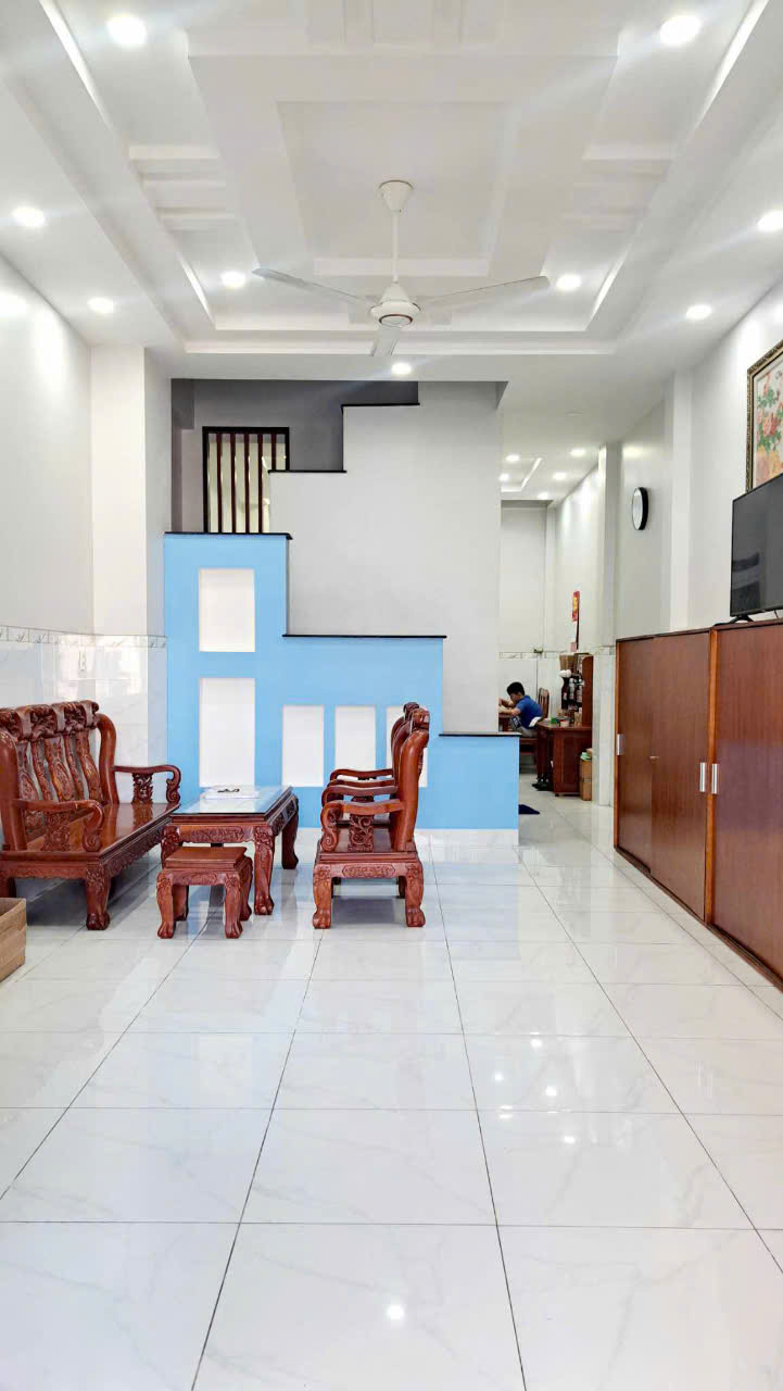 NHÀ MT Đẹp 3 Tầng 69m SHR Giá Chỉ 5 Tỷ 30  Nguyễn Ảnh Thủ Tân Chánh Hiệp Quận 12 Xe Hơi Ngủ Trong-anh-1