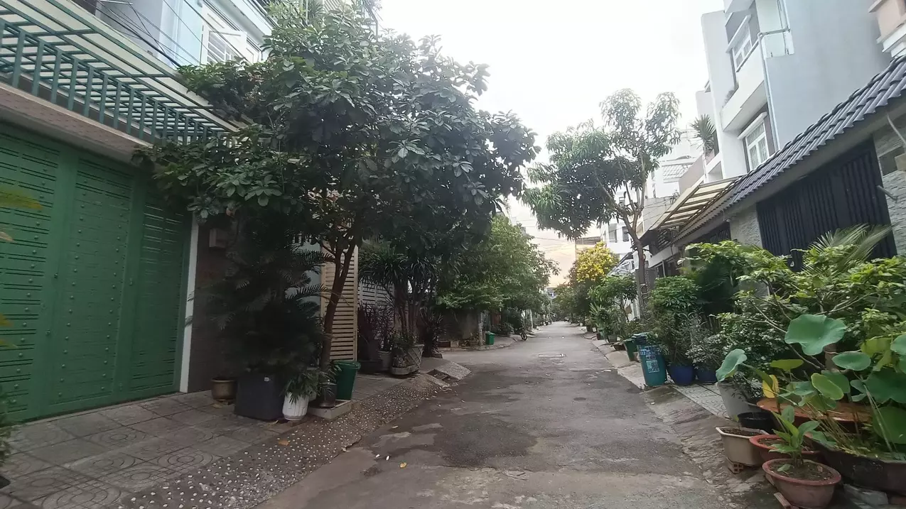 Nhà phố 3 tầng hẻm 6m sát chợ Hiệp Bình Thủ Đức sẵn nguồn thu lớn, 67m2, ngang 6m, dài 11m, 8.5 tỷ-anh-1