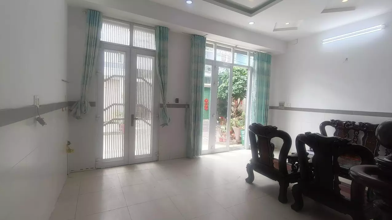 Nhà phố 3 tầng hẻm 6m sát chợ Hiệp Bình Thủ Đức sẵn nguồn thu lớn, 67m2, ngang 6m, dài 11m, 8.5 tỷ-anh-2