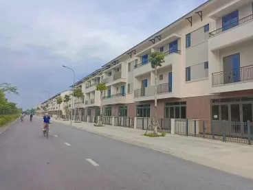 Chỉ hơn 4 tỉ có được 1 căn shophouse 3 tầng vừa ở vừa kinh doanh tại TT thành phố-anh-1