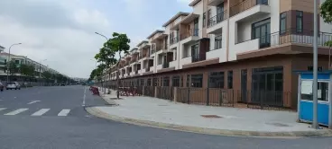 Chỉ hơn 4 tỉ có được 1 căn shophouse 3 tầng vừa ở vừa kinh doanh tại TT thành phố-anh-4