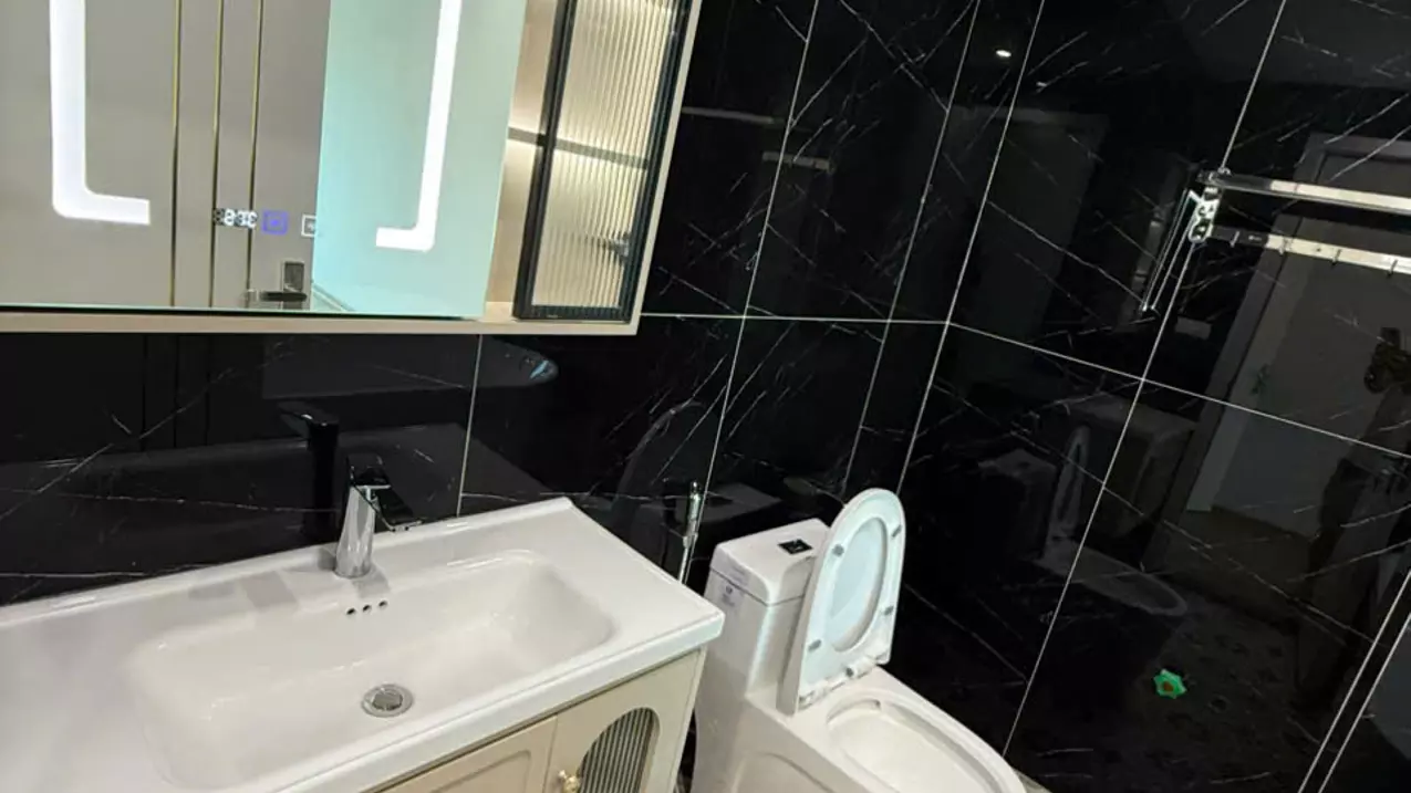 NHÀ PHỐ LÔ GÓC ĐẸP LONG BIÊN – THẠCH BÀN CHỈ 14,x TỶ-anh-2