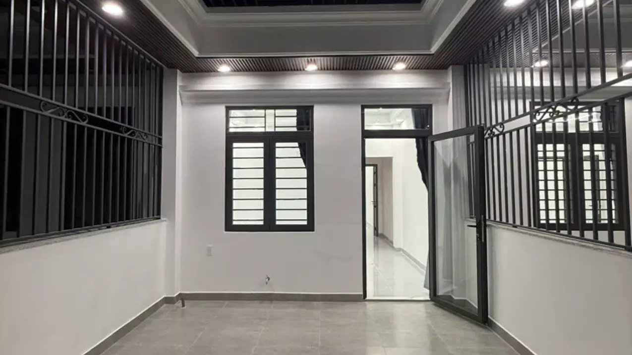 Nhà Thạnh Mỹ Lợi 1 Trệt 3 Lầu + Sân Thượng – 6PN rộng rãi cho đại gia đình-anh-1