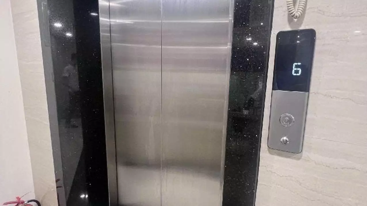 Nhà tôi cho thuê nhà, 135m2- 7T, Trần Quốc Hoàn, Phạm Tuấn Tài -75 tr-anh-4