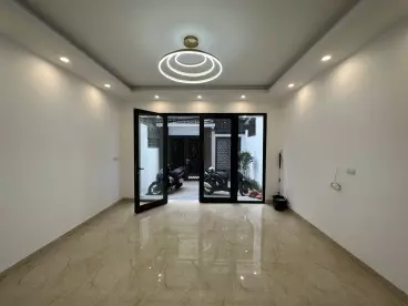 Bán nhà gã Tư Sở, m, 5 T, 1 nhà ra ô tô tránh.-anh-3