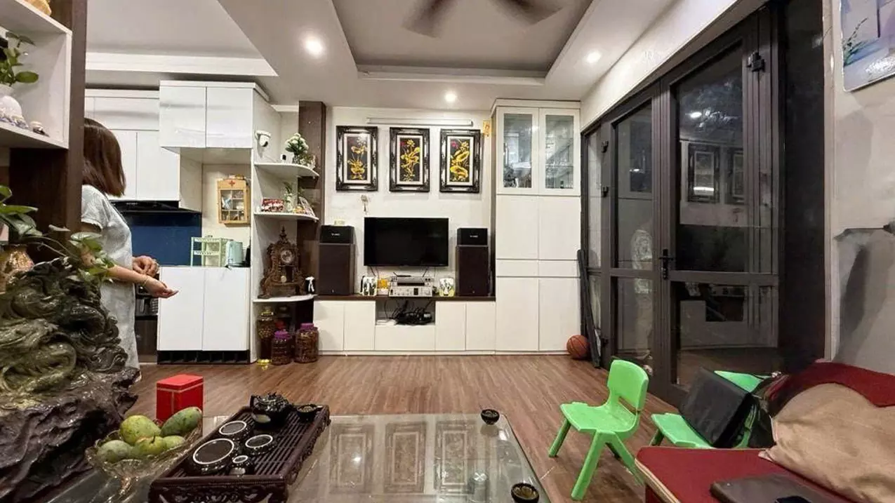 Nhỉnh 3 tỷ bán nhà vĩnh hưng 3 tầng long lanh dân xây 2 thoáng cách phố 20M hoàng mai-anh-1