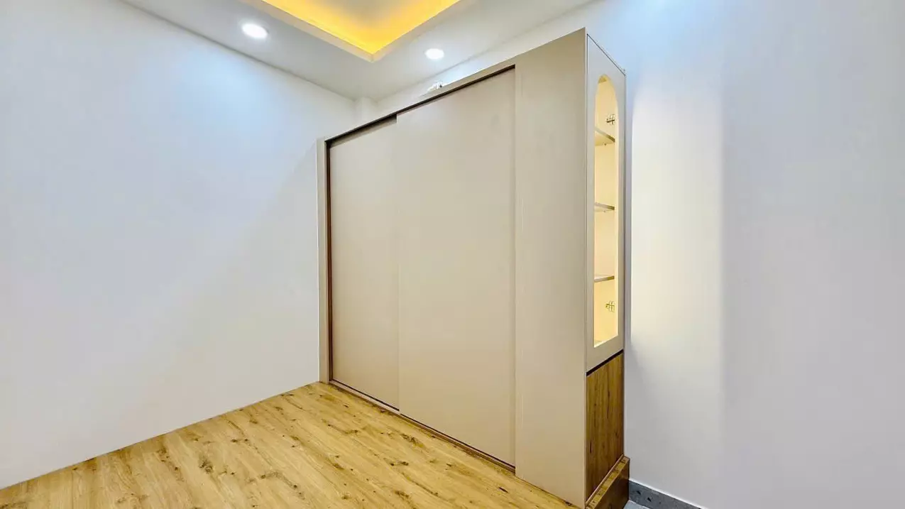 - NHỈNH 3 TỶ...MẶT TIỀN HẺM - NGAY TRƯỜNG HỌC-anh-4