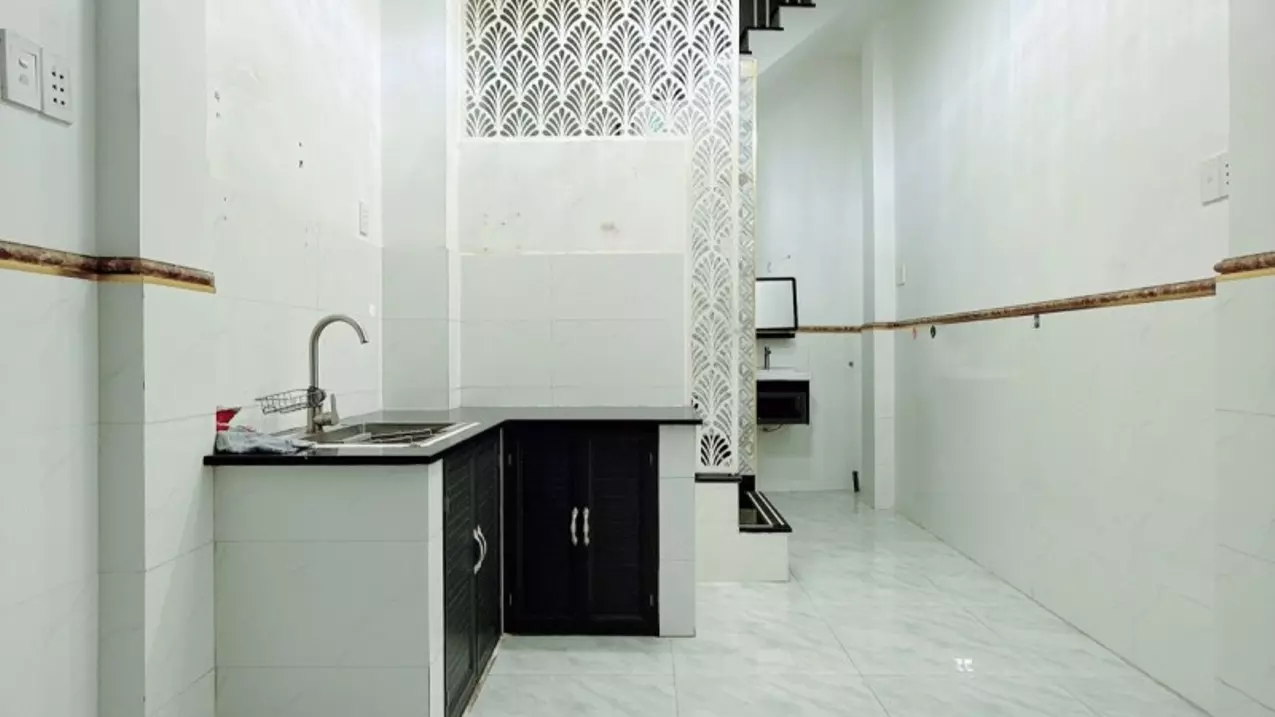 ÔNG ÍCH KHIÊM Q11 23M2 2 TẦNG 2PN 2WC SHR CHỈ 3.2 TỶ-anh-1