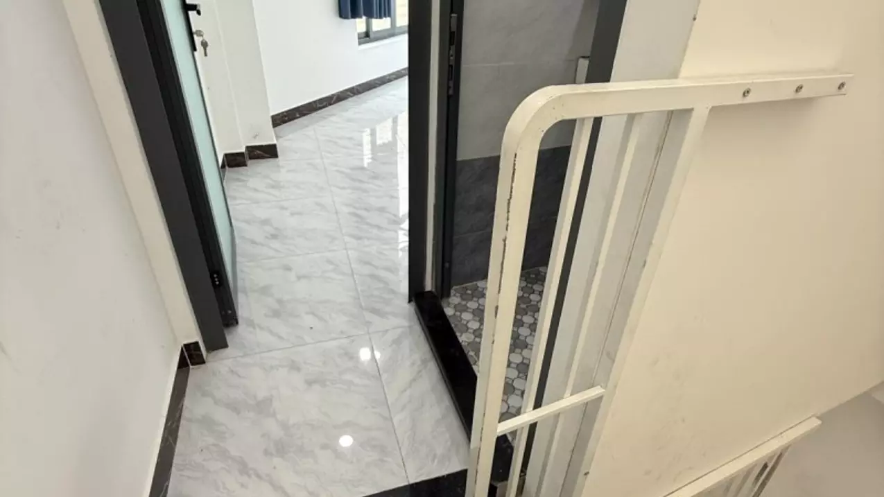 ÔNG ÍCH KHIÊM Q11 23M2 2 TẦNG 2PN 2WC SHR CHỈ 3.2 TỶ-anh-5