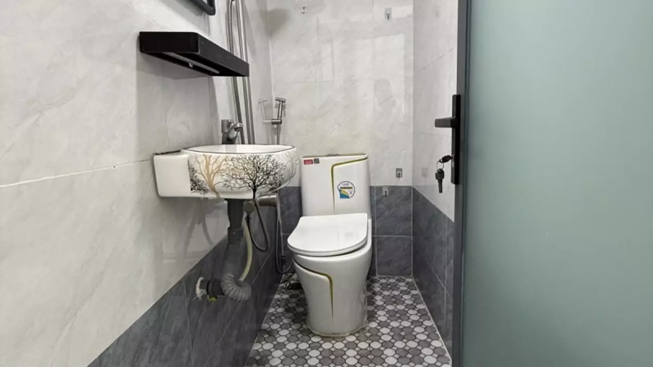ÔNG ÍCH KHIÊM Q11 23M2 2 TẦNG 2PN 2WC SHR CHỈ 3.2 TỶ-anh-8