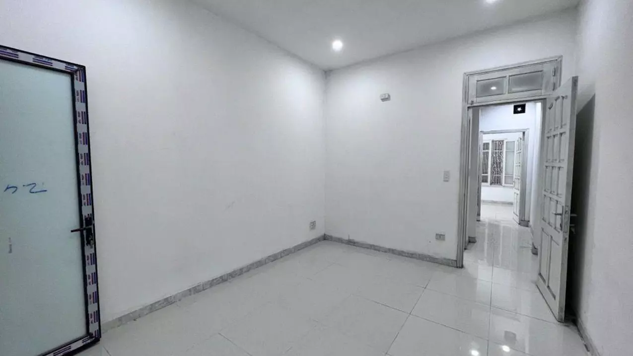 PHÂN LÔ LẠC LONG QUÂN, 47/50M x 6T THANG MÁY, Ô TÔ CHẠY VÒNG QUANH, 11.48 TỶ-anh-3