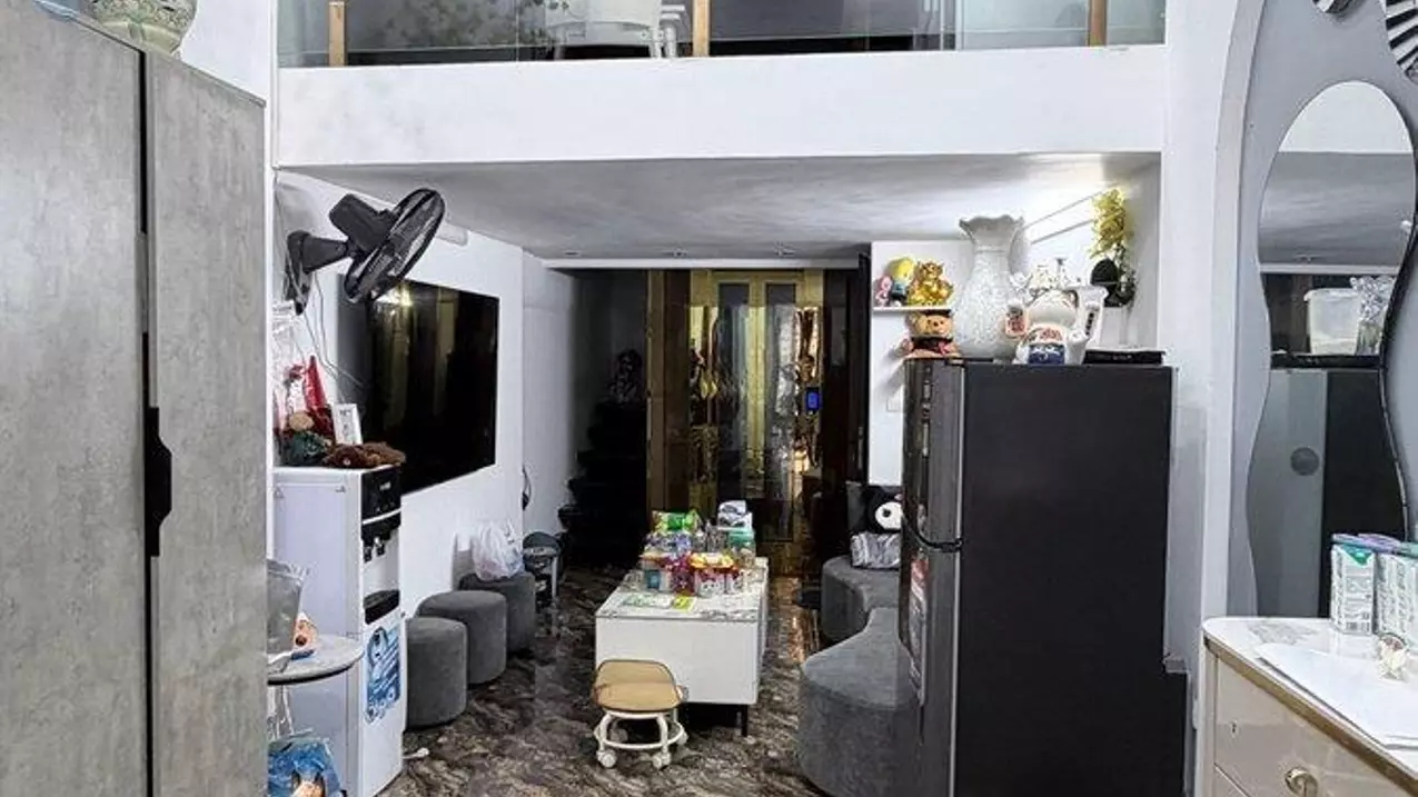PHỐ NGUYÊN HỒNG - THANG MÁY XỊN - NGÕ THÔNG BA GÁC TRÁNH - NHÀ ĐẸP Ở LUÔN - SÂN CHƠI RỘNG - FULL-anh-1