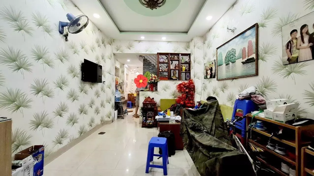 QUẬN 1, CÔ BẮC - CHỈ 1 CĂN RA MẶT TIỀN TRUNG TÂM QUẬN 1 XA HOA, 4 TẦNG CÓ SÂN THƯỢNG MỚI ĐẸP - ĐỐI-anh-1