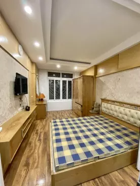 Cho thuê nhà 5 tầng phố Đại La, Hai Bà Trưng. Giá: 15.5tr-anh-4