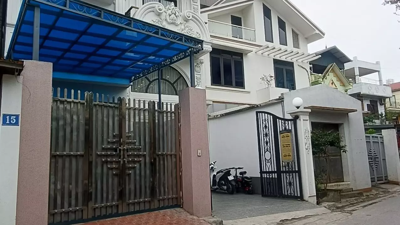 Sẵn căn nhà để không Lâm Du Long Biên 10 tỷ 60m ngõ ô tô-anh-1