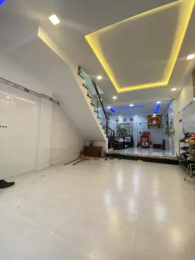 Nhà 3 tầng rộng kiên cố, Hoàng Hoa Thám, P.13, Tân Bình, 4.95 tỷ-anh-1