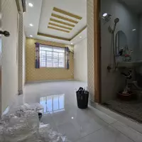 Sát mặt tiền Q4 
Ngang 3.2 Dài 12 m nở hậu 3.6 m
2 TẤM CÓ 4 TỶ-anh-9