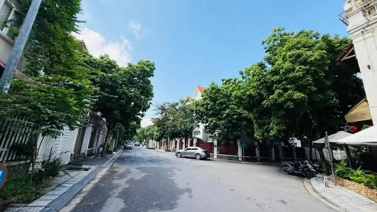 SHOPHOUSE NAM TRUNG YÊN CẦU GIẤY - 120m, 5 TẦNG - DÒNG TIỀN 80TR/TH - VỪA Ở VỪA KINH DOANH-anh-3