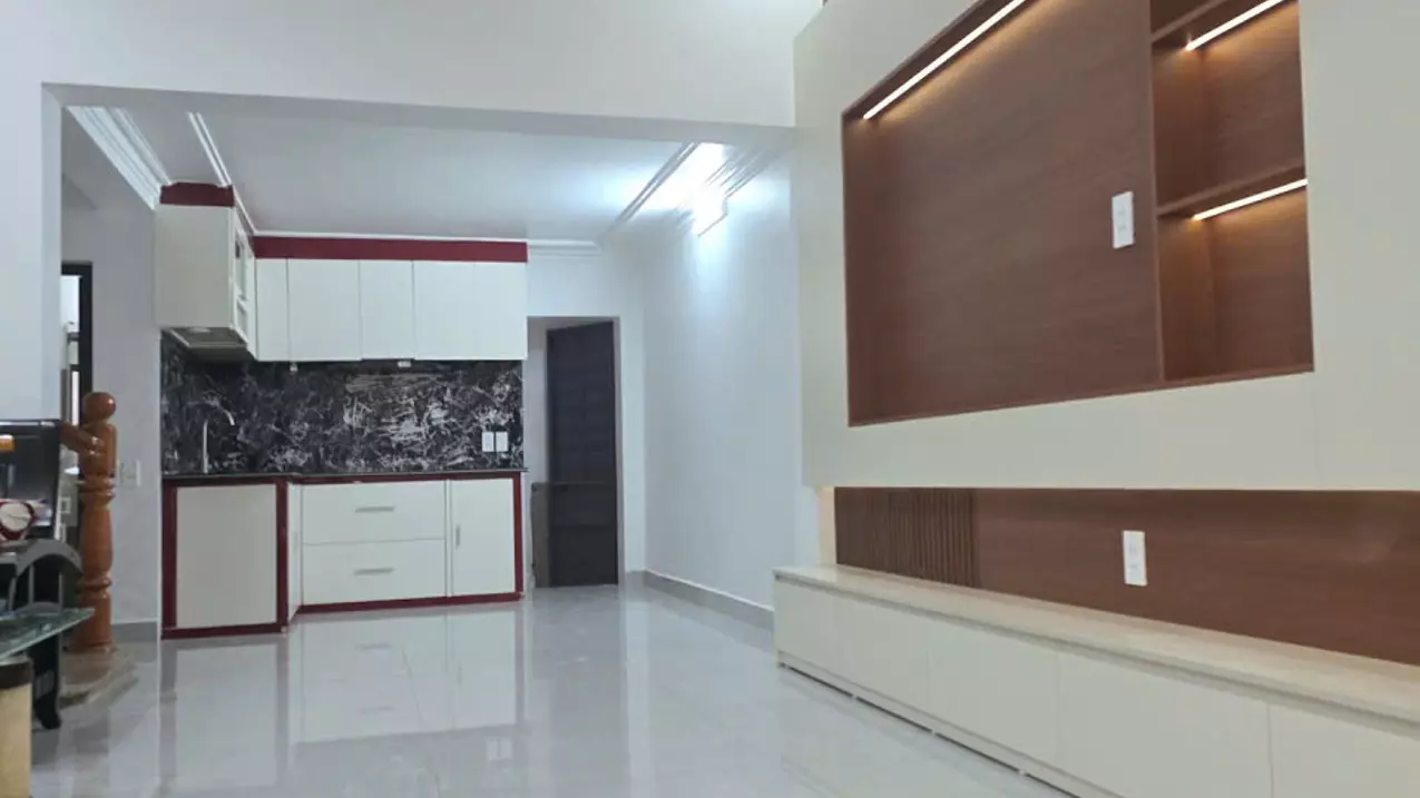 SIÊU PHẨM 4 TẦNG ĐỘC LẬP HÀNG KÊNH NGÕ NÔNG-anh-2