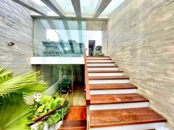 Siêu phẩm nhà đẹp ,kinh doanh cho thuê 50 triệu tháng ,Nguyễn Hữu Thọ ,Đà Nẵng - Giá chỉ 18,5 tỷ .-anh-1