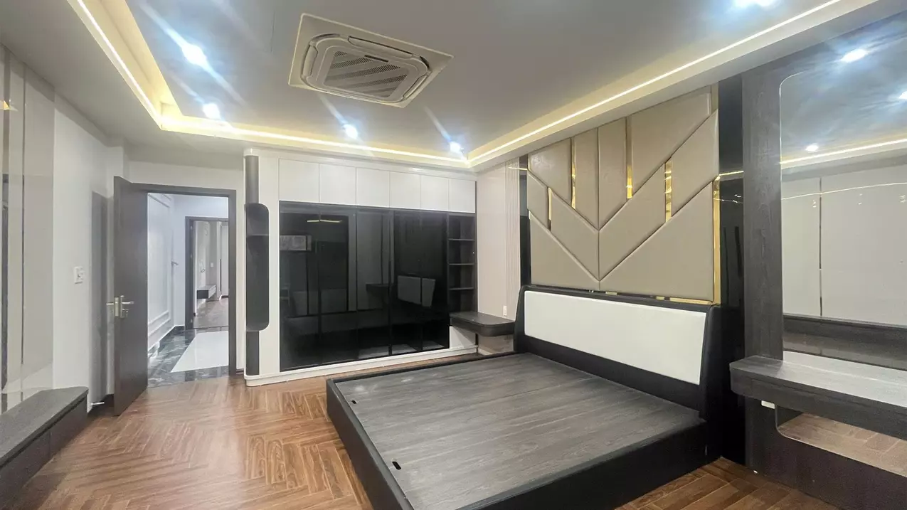 Siêu phẩm nhà đẹp mặt đường Đông Trà 5 tầng thang máy ô tô đỗ cửa kinhdoanh buôn bán tốt-anh-3