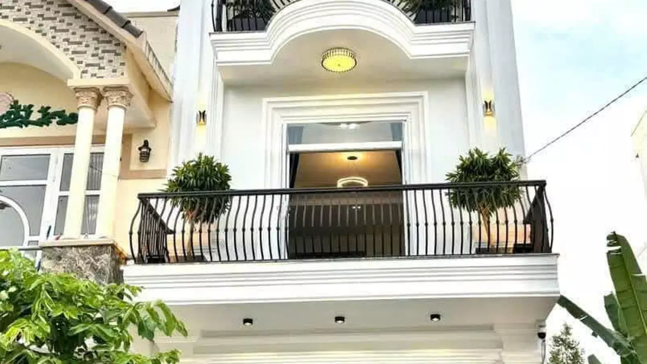 Siêu phẩm nhà đẹp mặt tiền gần cầu vượt ngã ba Huế, TP. Đà Nẵng-anh-1