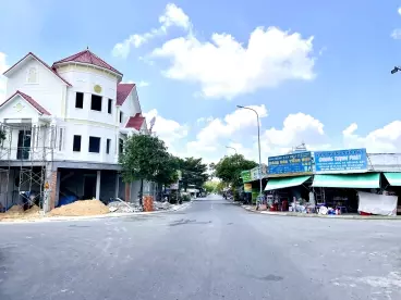 Tôi bán gấp nhà 1 trệt 1 lầu đối diện đường 25 thuận tiện kinh doanh, buôn bán-anh-3