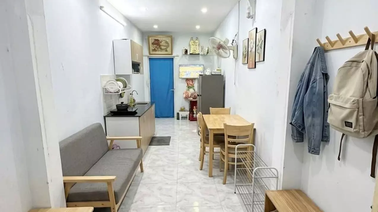 SIÊU PHẨM RẺ QUẬN 6 - 4 TẦNG GẦN HẬU GIANG - SÁT CHỢ BÌNH TÂY - 2 TỶ HƠN-anh-2