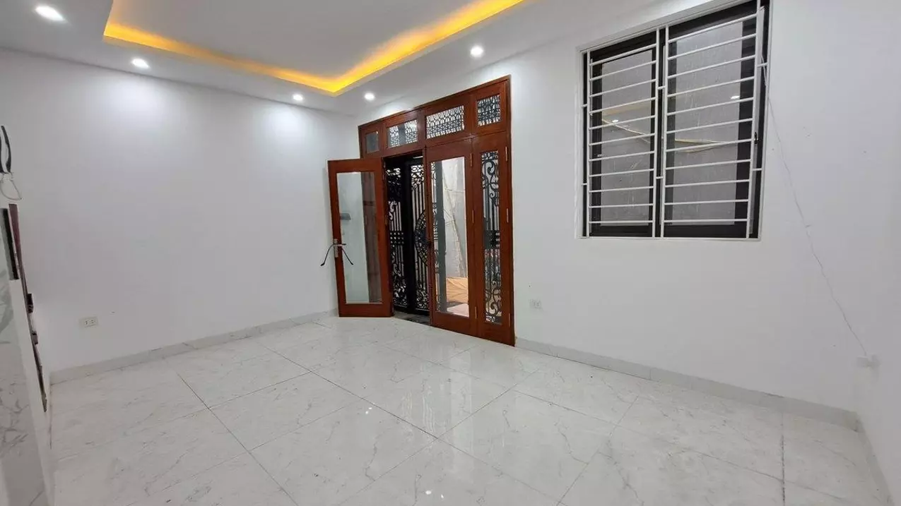 SIÊU PHẨM - TRUNG TÂM ĐỐNG ĐA - 6 TẦNG THANG MÁY MỚI TINH - HAI THOÁNG - GẦN Ô TÔ VÀI BƯỚC CHÂN RA-anh-4