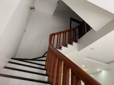 Mời thuê nhà đẹp, mới hoàn thiện đầy đủ nội thất tiện nghi-anh-7