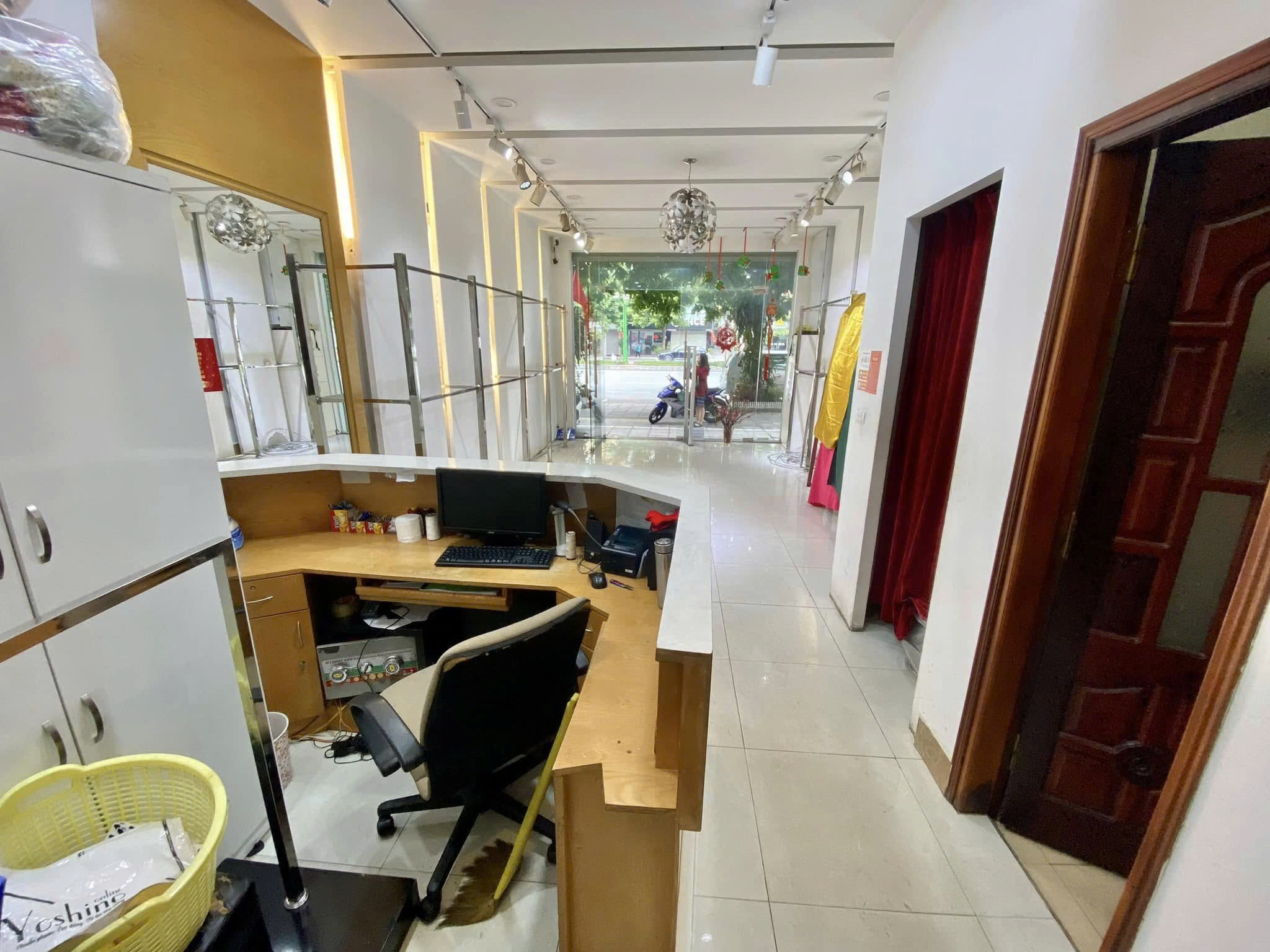 SOS - CHÍNH CHỦ CHO THUÊ TẦNG 1 - Mặt đường số 71 Nguyễn Văn Huyên, Quan Hoa, Cầu Giấy, Hà Nội-anh-10