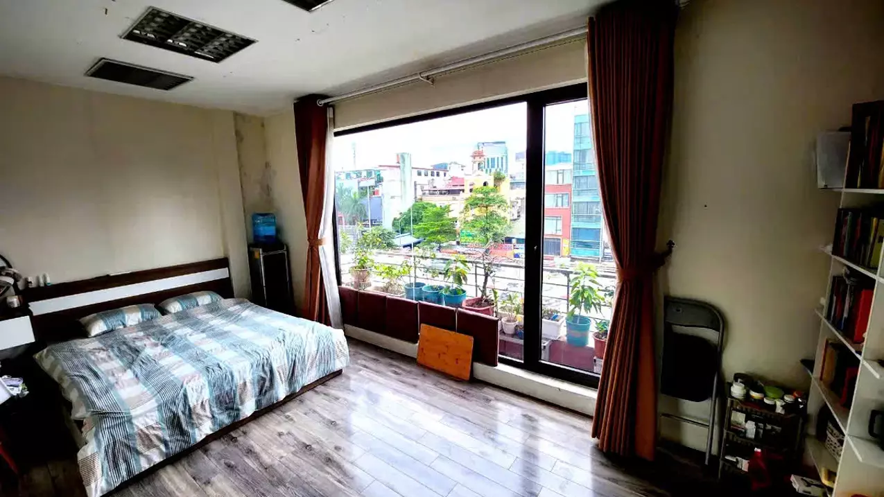 TÂY SƠN, ĐỐNG ĐA. 30M2 5 TẦNG MT 5M GIÁ 10 TỶ- LÔ GÓC- HIẾM NHÀ BÁN- 2 MẶT PHỐ- KINH DOANH SẦM UẤT.-anh-5