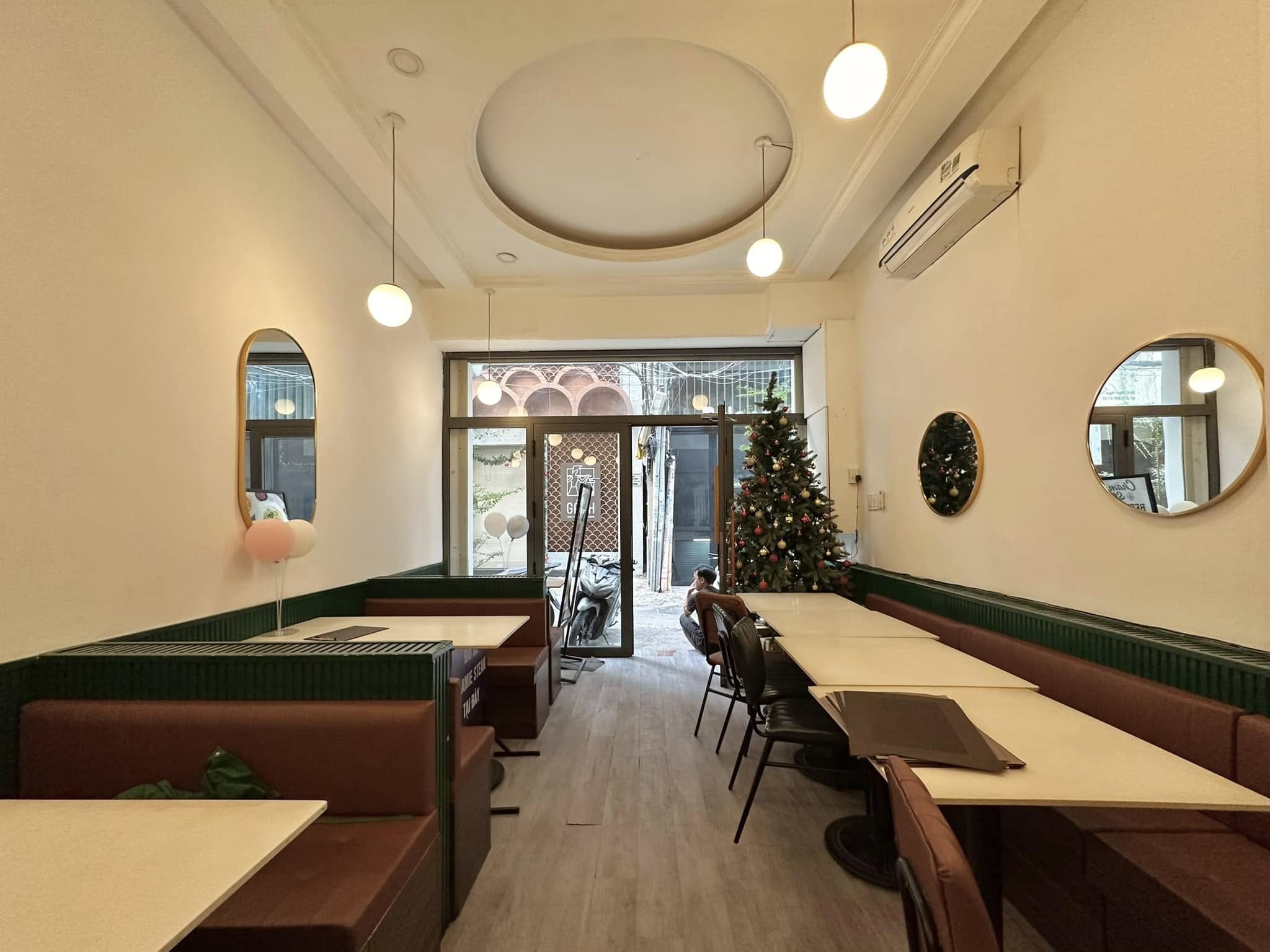Thuê Ngay Mặt Bằng Kinh Doanh Gần Nhà Hát Lớn, Hoàn Kiếm 0902318197-anh-2