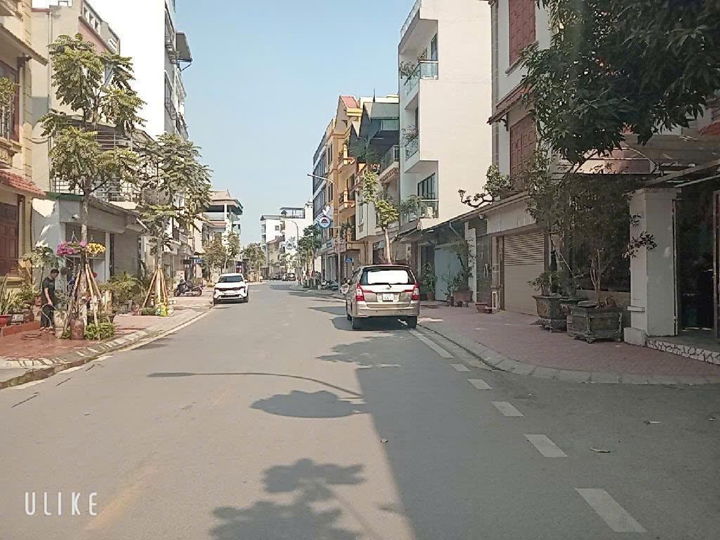 TRUNG TÂM - SÁT VINHOMES RIVERSIDE NGÕ RỘNG - NHÀ MỚI TINH--anh-1
