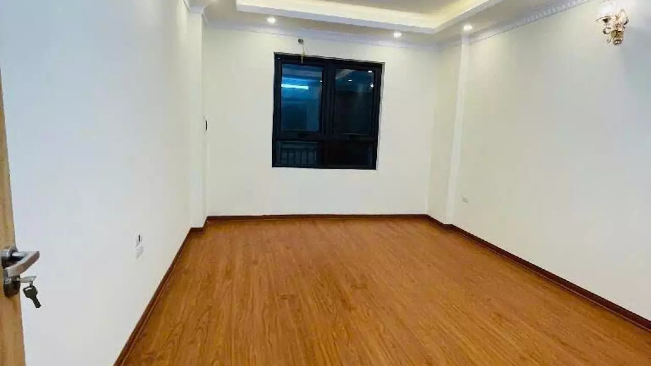 TRUNG TÂM - SÁT VINHOMES RIVERSIDE NGÕ RỘNG - NHÀ MỚI TINH--anh-3