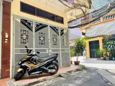 Bán nhà dân xây ô chợ dừa lô góc 3 mặt thoáng 40M x 4 Tầng 7.9 Tỷ-anh-3