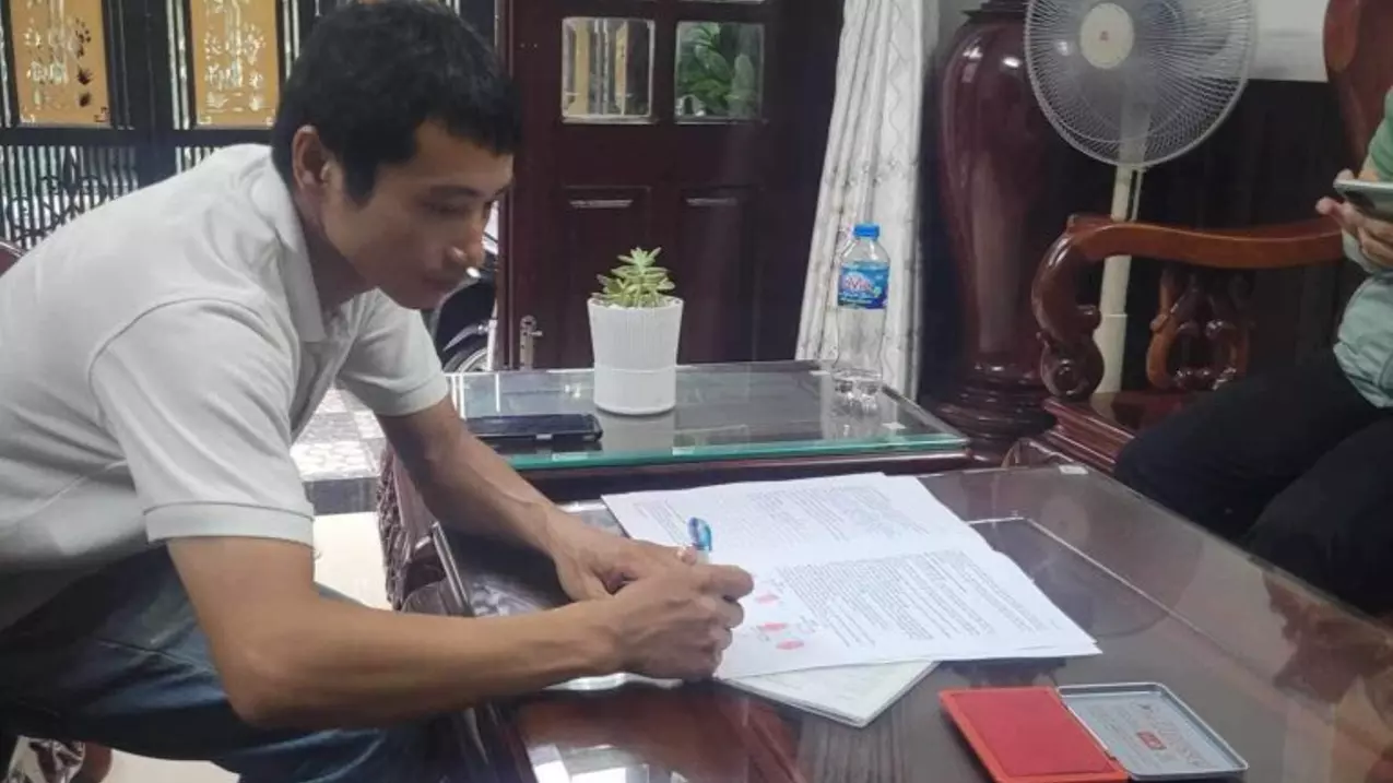 Tuyển dụng chuyên viên bất động sản làm việc chuyên nghiệp tại 19 Thoại Ngọc Hầu, Tân Phú-anh-2