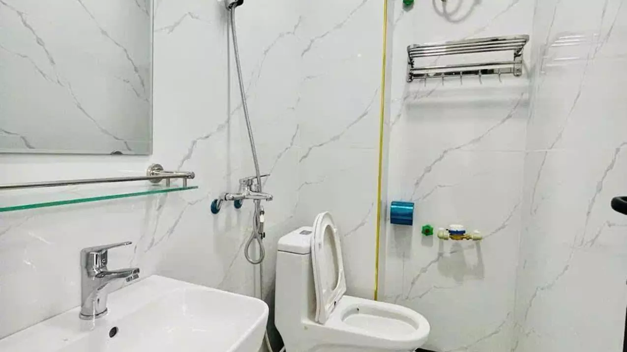 **Tuyệt phẩm nhà 6 tầng, 9PN, 10WC - Kim Ngưu, Hai Bà Trưng - 12.9 tỷ**

**Hoặc:**

**Nhà 6 tầng-anh-4