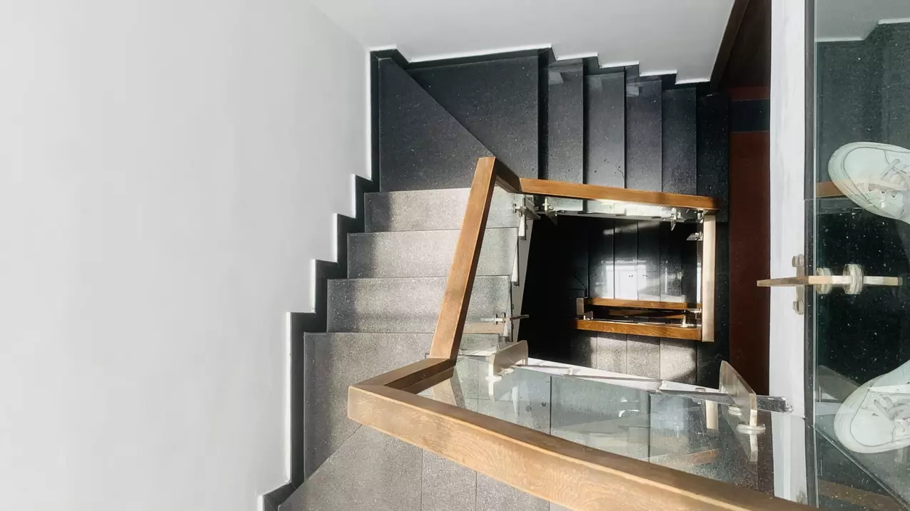 VỊ TRÍ ĐẸP CMT8 Tân Bình - Ô TÔ Ngủ Nhà  - Ngã Tư Bảy Hiền - 45M2 Chỉ Nhỉnh 6 T.ỷ.-anh-3