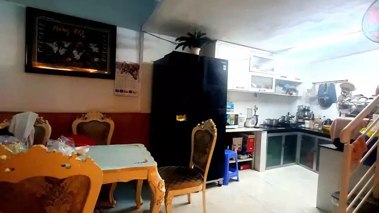 View tiếp viên hàng không, 91m2, 3 tầng, HXH Bạch Đằng p2 Tân Bình chỉ 16.8 tỷ-anh-2