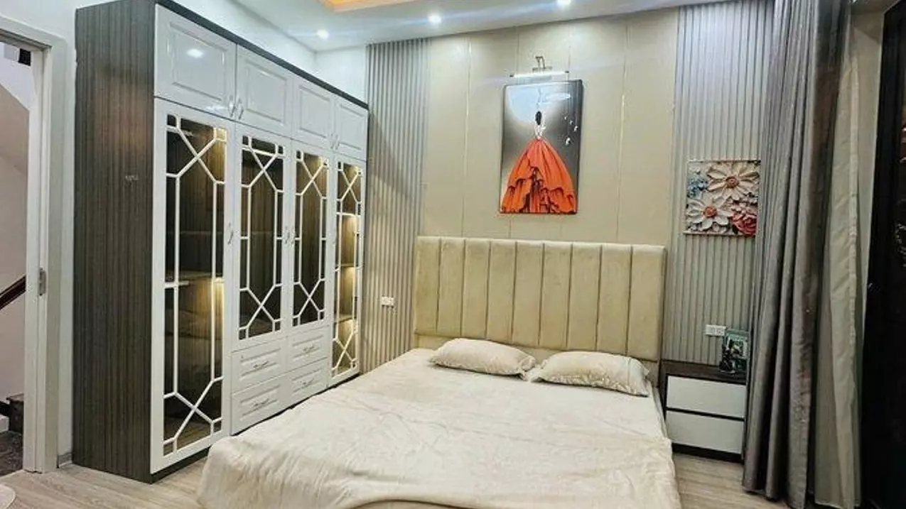 VIP BA ĐÌNH - HÀNG XÓM VIN GALLERY - NGÕ BA GÁC TRÁNH - CÁCH PHỐ VÀI BƯỚC CHÂN - FULL NỘI THẤT --anh-2