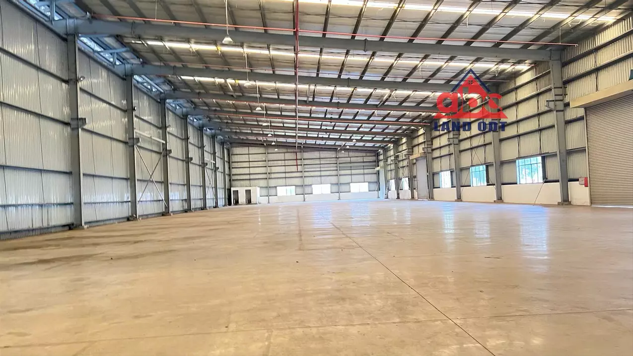 XT047 xưởng đẹp cho thuê ổn định SX lâu dài, thu hút nhiều DN FDI. trống xưởng-anh-3