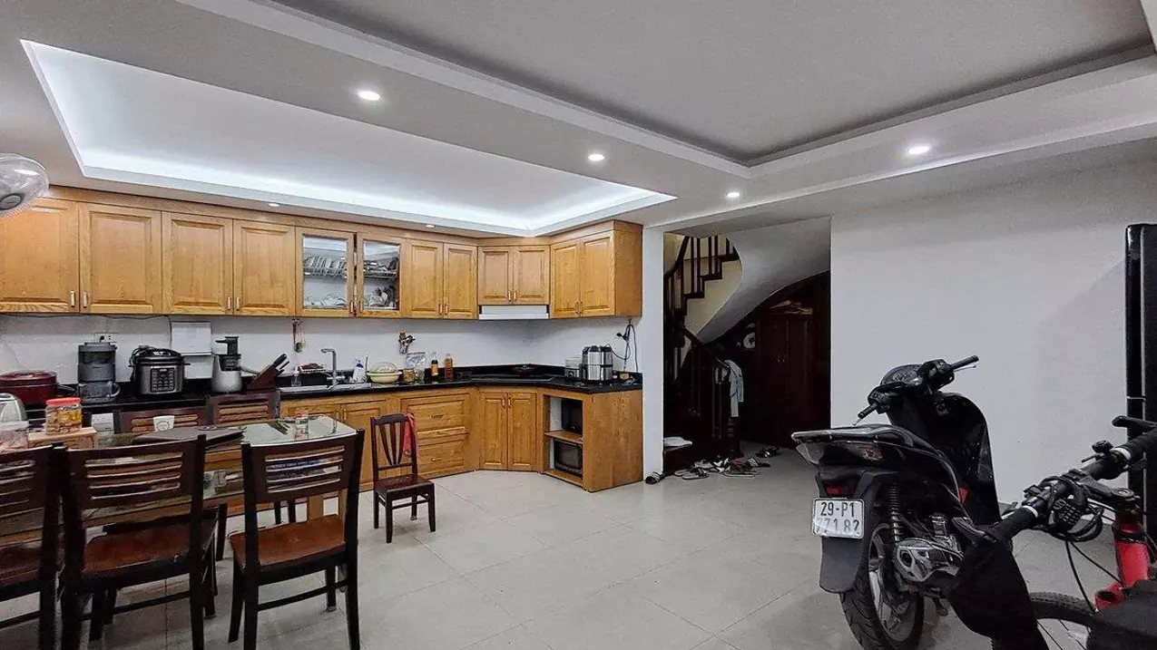 XUÂN ĐỈNH: LÔ GÓC GARA Ô TÔ, LOẠI CHỦ THƯỜNG GIỮ CHỨ ÍT BÁN-anh-2