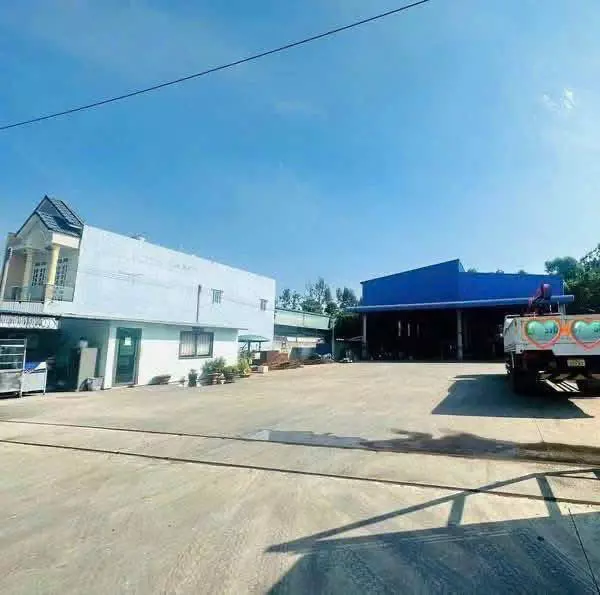 XƯỞNG MẶT TIỀN NGUYỄN VĂN BỨA – HÀNG HIẾM HÓC MÔN – DT KHỦNG 1.665M²-anh-3