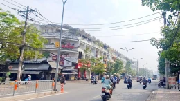 mat-tien-ta-quang-buu-4x20-duc-5-tang-293m2-chi-19-ty