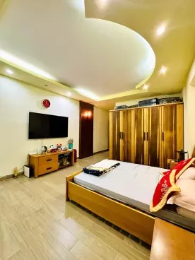 ban-lo-ho-cong-du-bich-dong-doi-dien-toa-thuong-mai-96m2
